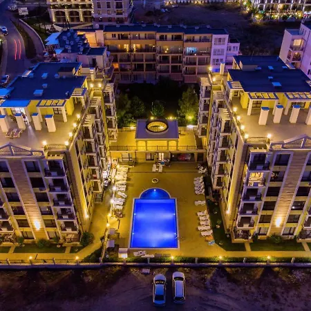 Sea Shore Hotel